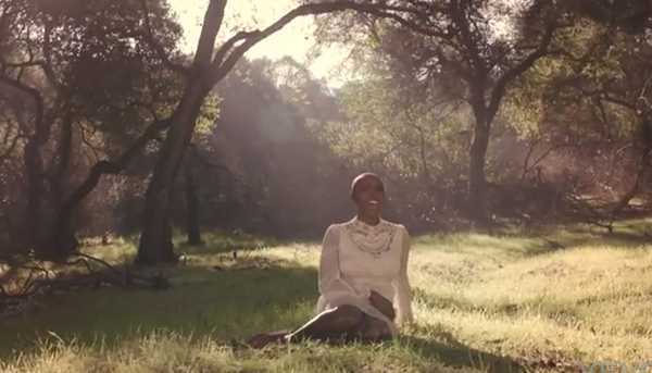 Laura Mvula - Green Garden - via YouTube screen cap