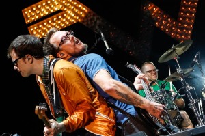 Weezer- 2013 RBC Ottawa Bluesfest