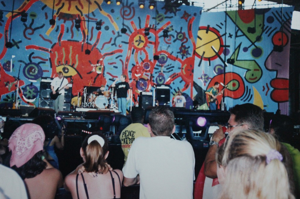 Serial Joe at Woodstock '99 (Copyright: PeteHatesMusic)